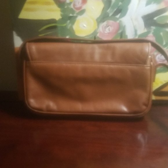 Adrienne Vittadini mini shoulder bag - Picture 2 of 4